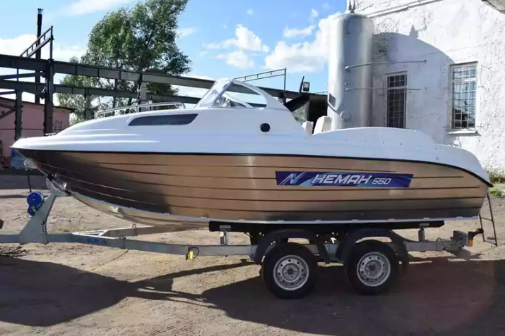 Комбинированный катер Neman-550 с каютой в Северодвинске