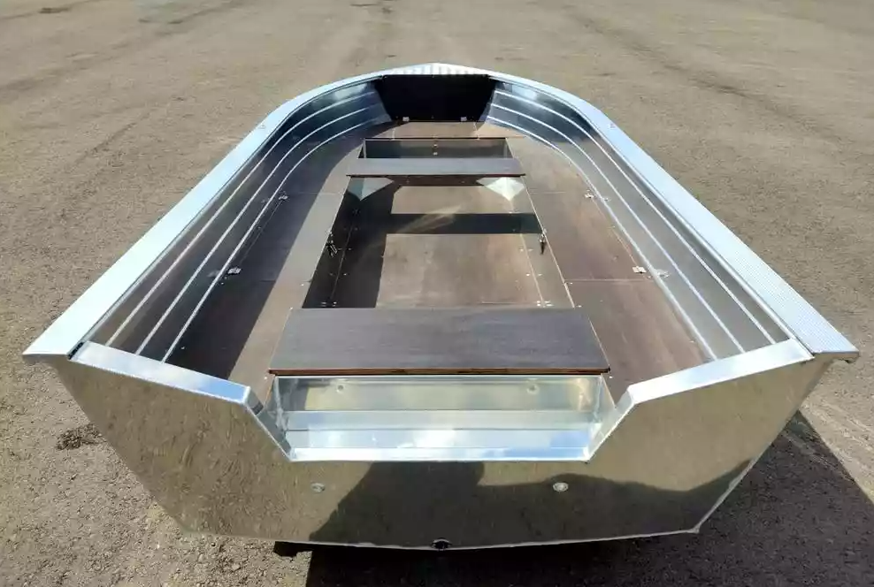 Алюминиевая лодка Неман-400 в Северодвинске