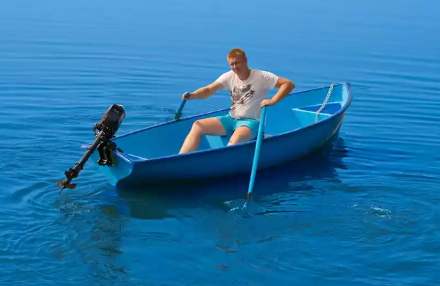 Стеклопластиковая лодка Омуль в Северодвинске