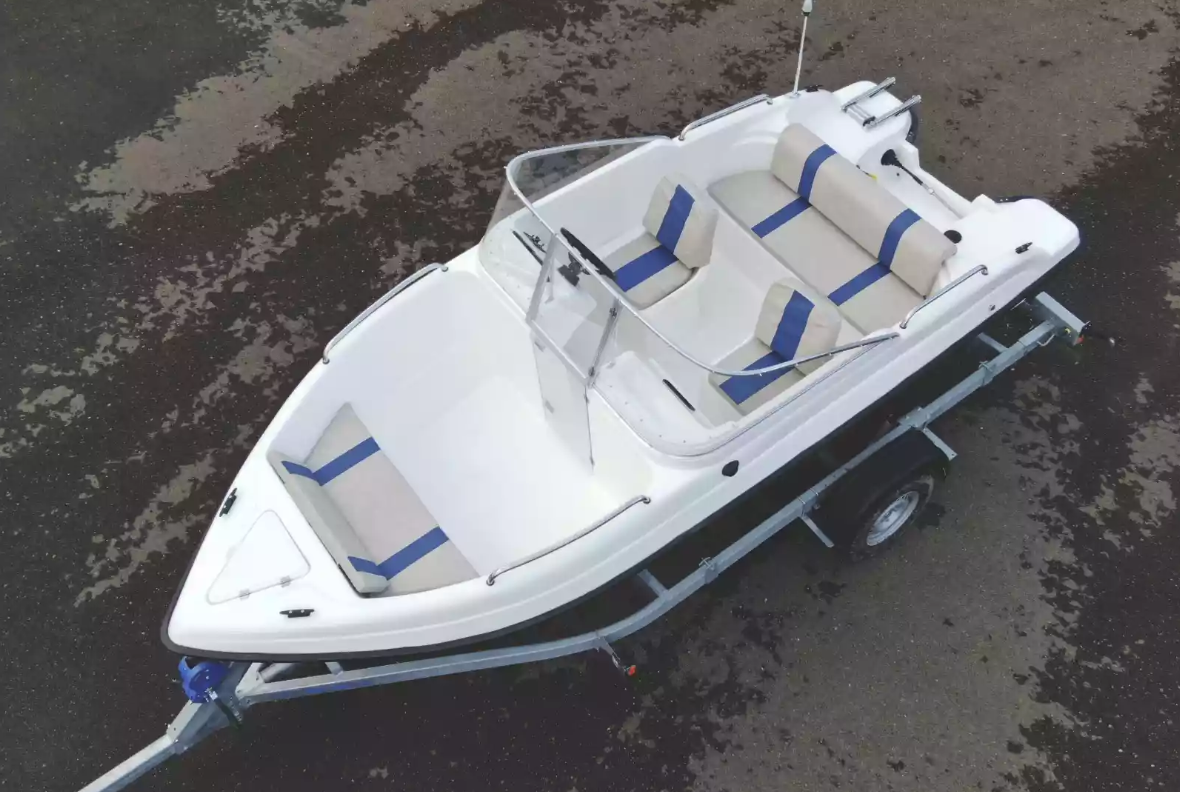 Стеклопластиковый катер Wyatboat-3 DC Open в Северодвинске