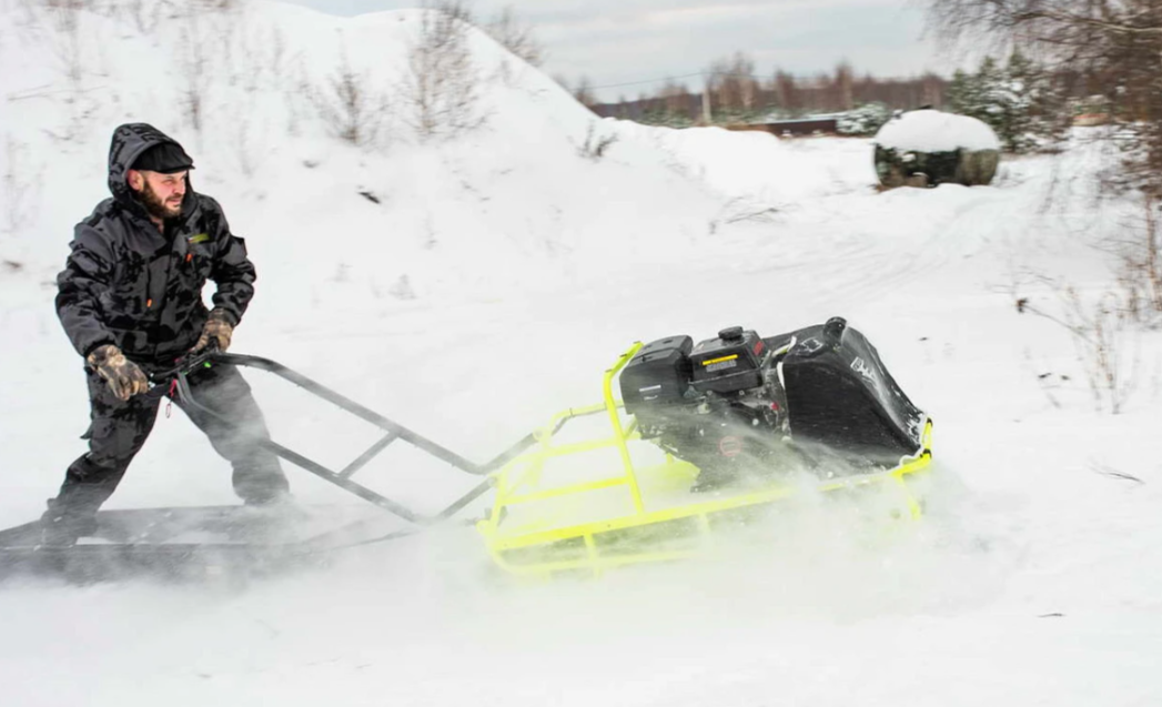 Мотобуксировщик Бурлак ХОЗЯИН-1 (капот ткань) в Северодвинске