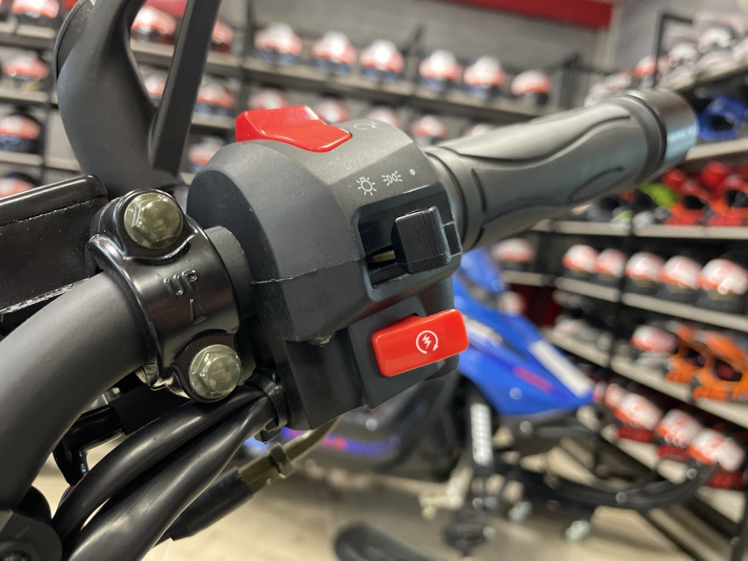 Мопед PROMAX CB150R (49) в Северодвинске