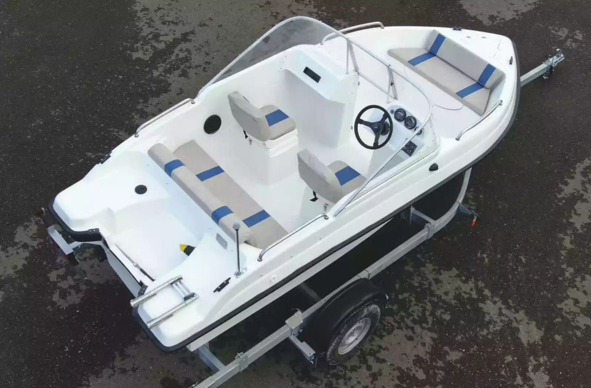 Стеклопластиковый катер Wyatboat-3 DC Open в Северодвинске