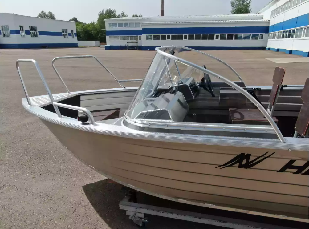 Алюминиевая лодка  Неман-400 DCM NEW в Северодвинске