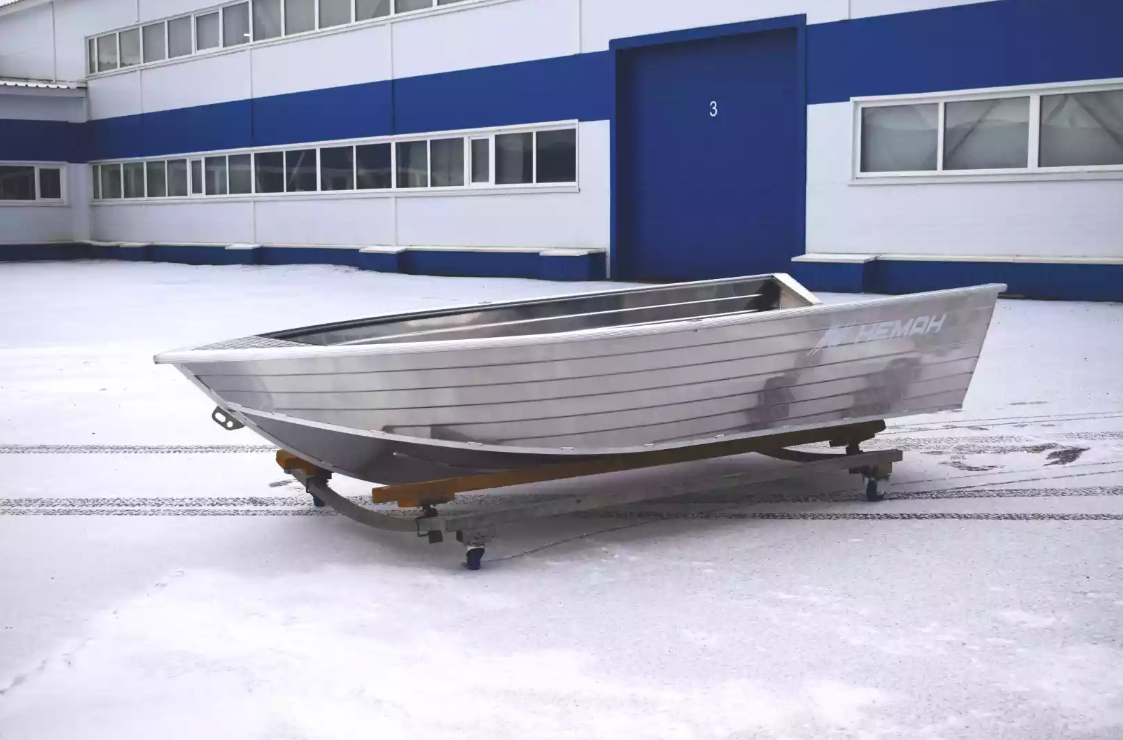 Алюминиевая лодка Неман-400 в Северодвинске