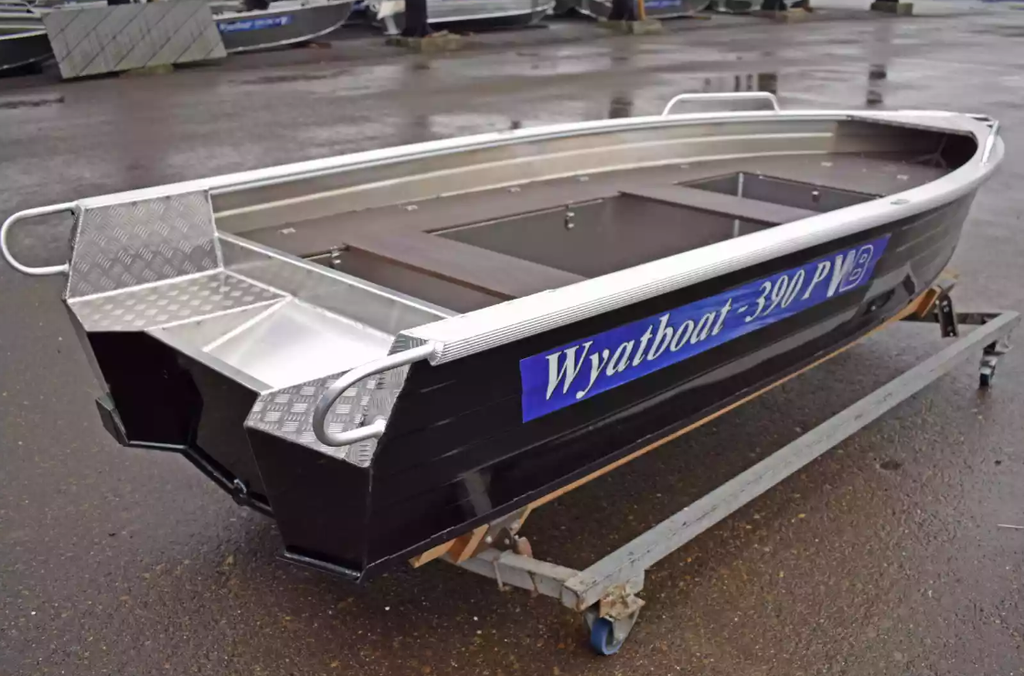 Алюминиевая лодка Wyatboat-390РМ в Северодвинске