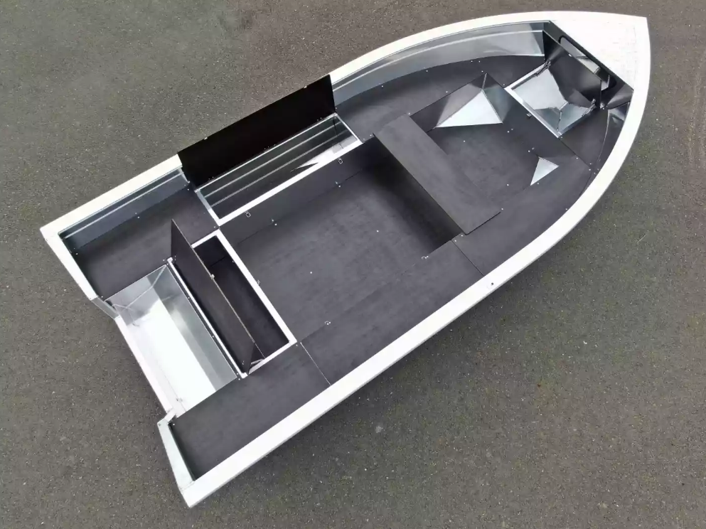 Алюминиевая лодка  Неман-420 в Северодвинске