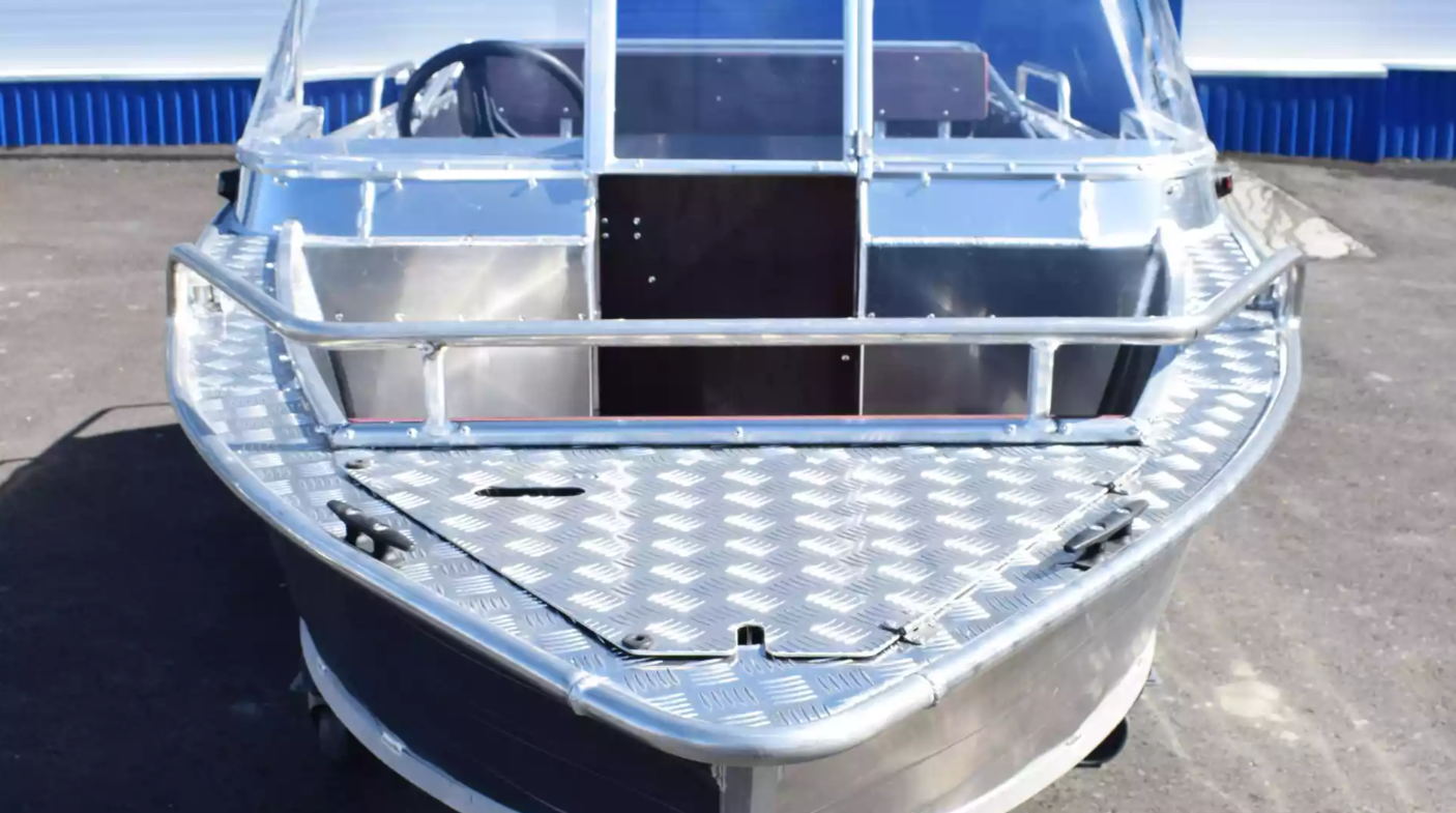 Алюминиевый катер Wyatboat-490 DCM в Северодвинске