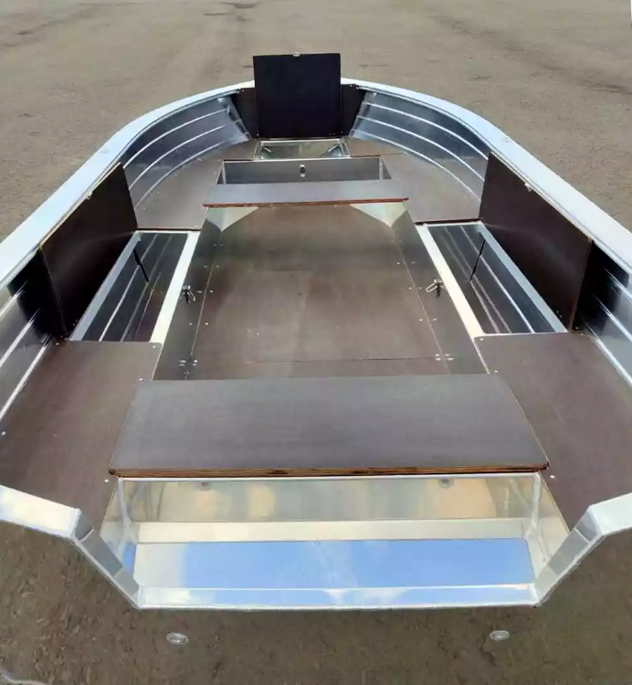 Алюминиевая лодка Неман-400 в Северодвинске