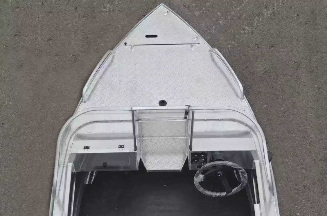 Алюминиевая лодка  Neman-400 PRO в Северодвинске