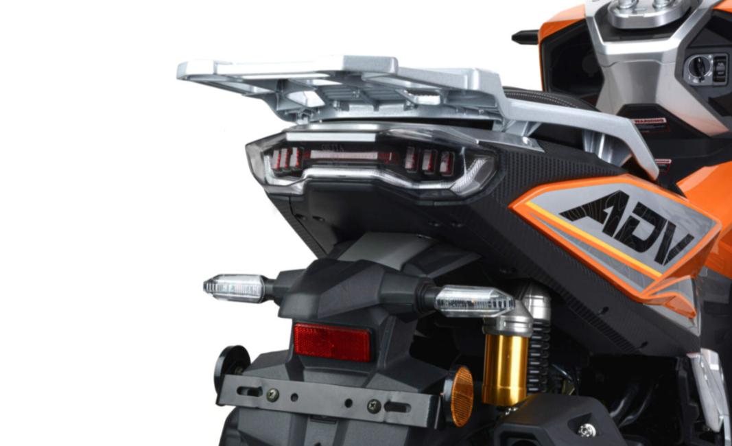 Скутер MOTOLAND (МОТОЛЕНД) T-MAX 150 в Северодвинске