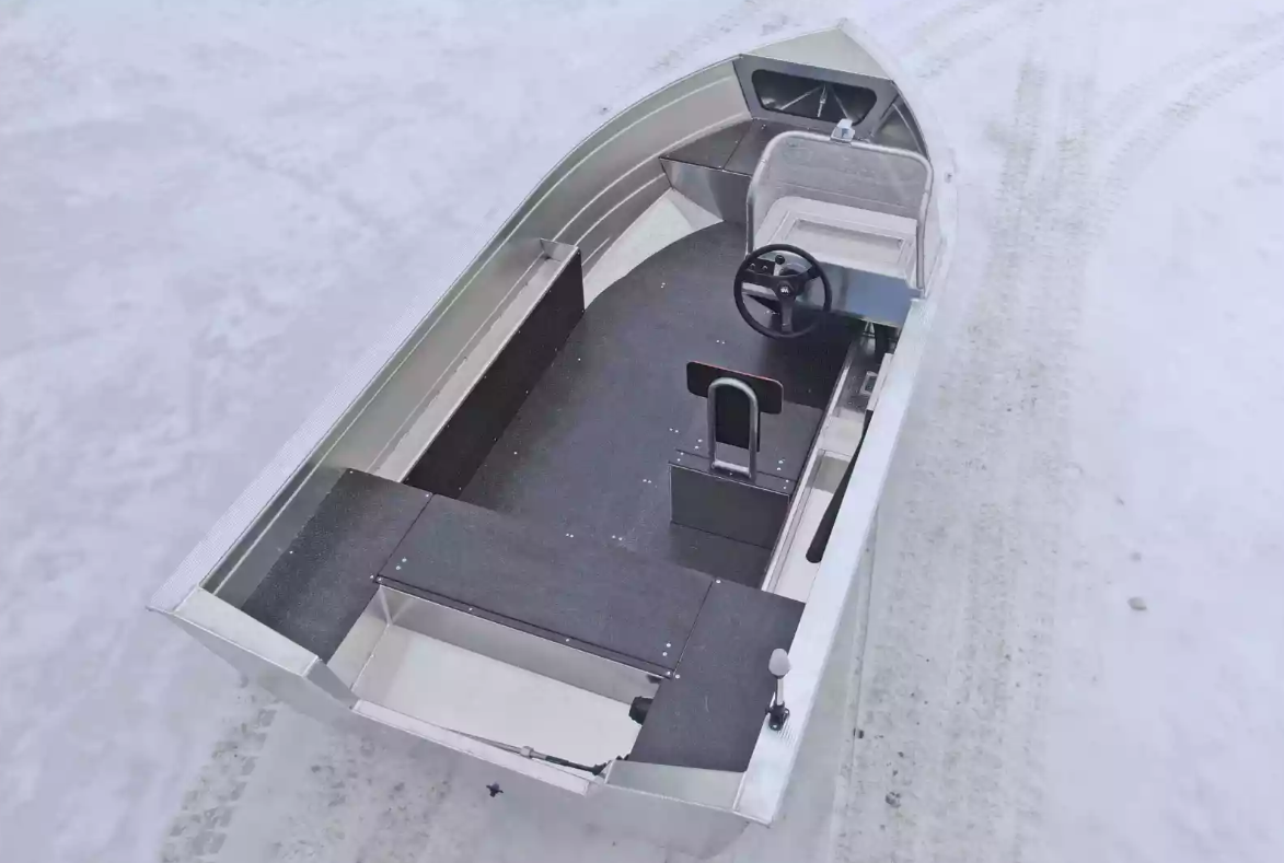 Алюминиевый катер Неман-400 С в Северодвинске