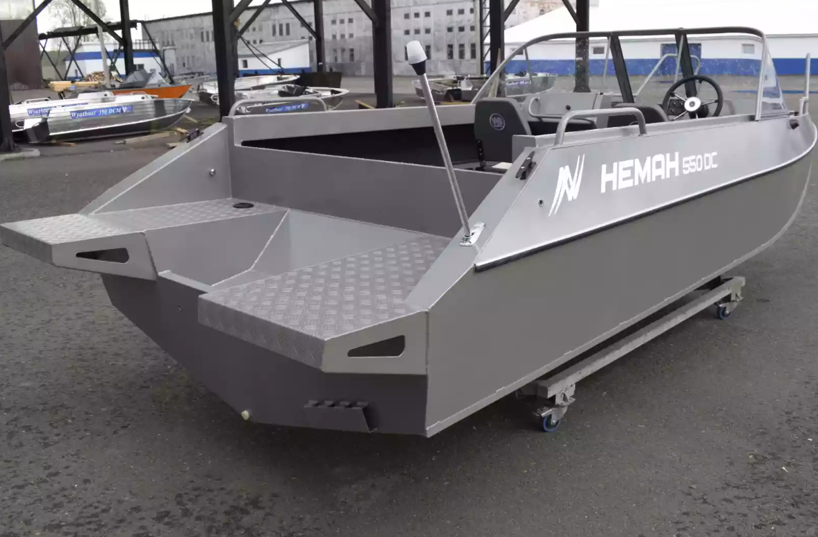 Алюминиевый катер Неман 550 DC в Северодвинске