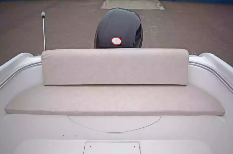 Стеклопластиковый катер Neman-530 с каютой в Северодвинске