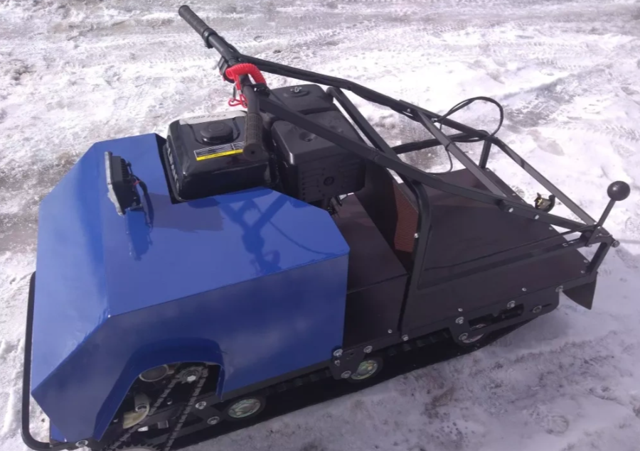 Мотобуксировщик AhtaR ЗИМА с реверсом (задний ход) в Северодвинске