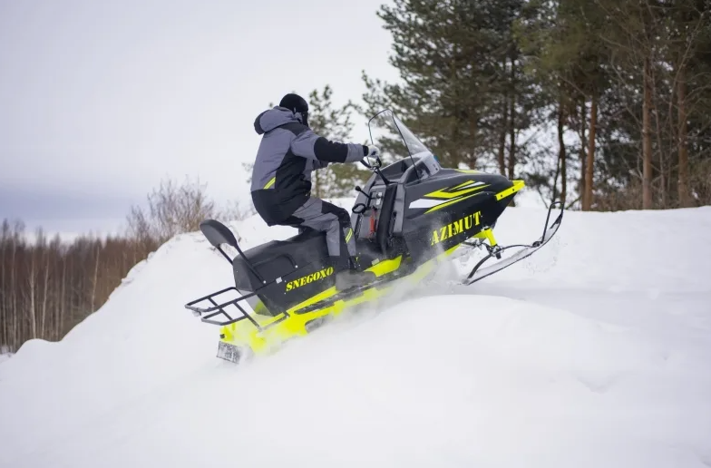 Миниснегоход Бурлак Азимут 20 л.с.  Б/У в Северодвинске