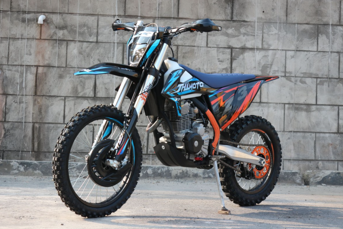 Мотоцикл JHLMOTO JHL Z3 CB250 (172FMM-3A) в Северодвинске