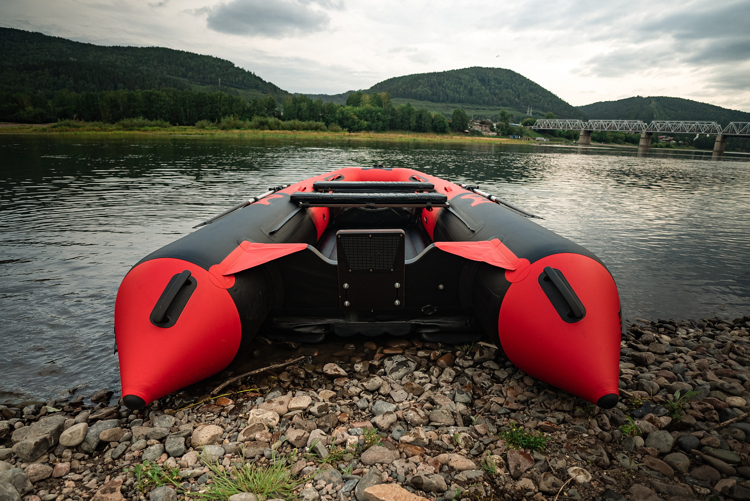 Лодка MISHIMO RIVER JET 390 под водомет в Северодвинске