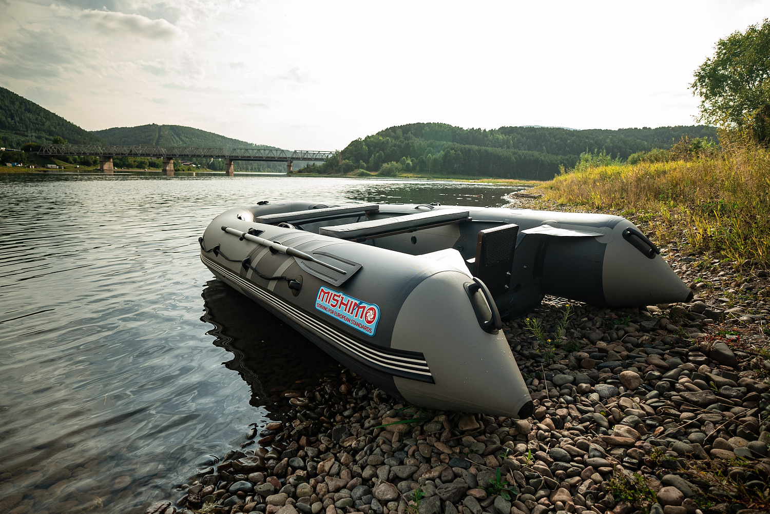 Лодка MISHIMO RIVER JET 390 под водомет в Северодвинске