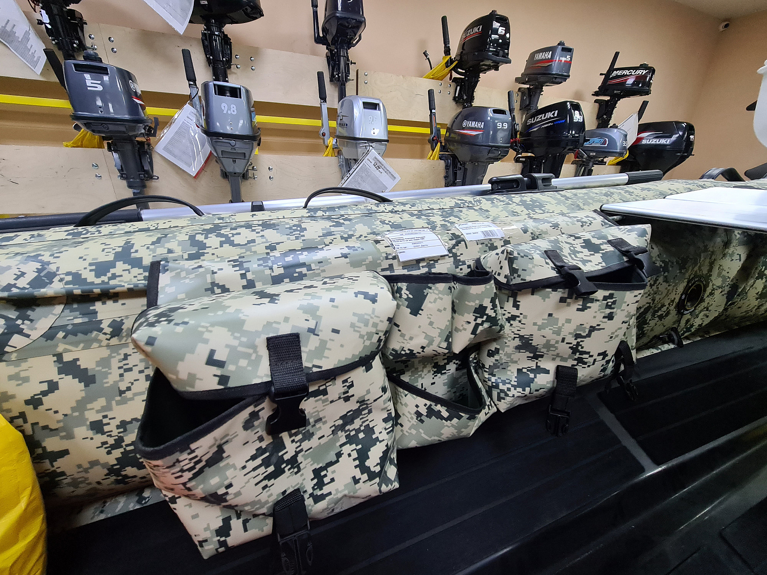 ОРГАНАЙЗЕР БОРТОВОЙ БОЛЬШОЙ ДЛЯ ЛОДОК ПВХ 70Х22,5Х12 СМ в Северодвинске