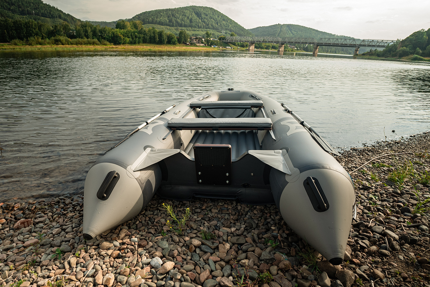 Лодка MISHIMO RIVER JET 390 под водомет в Северодвинске