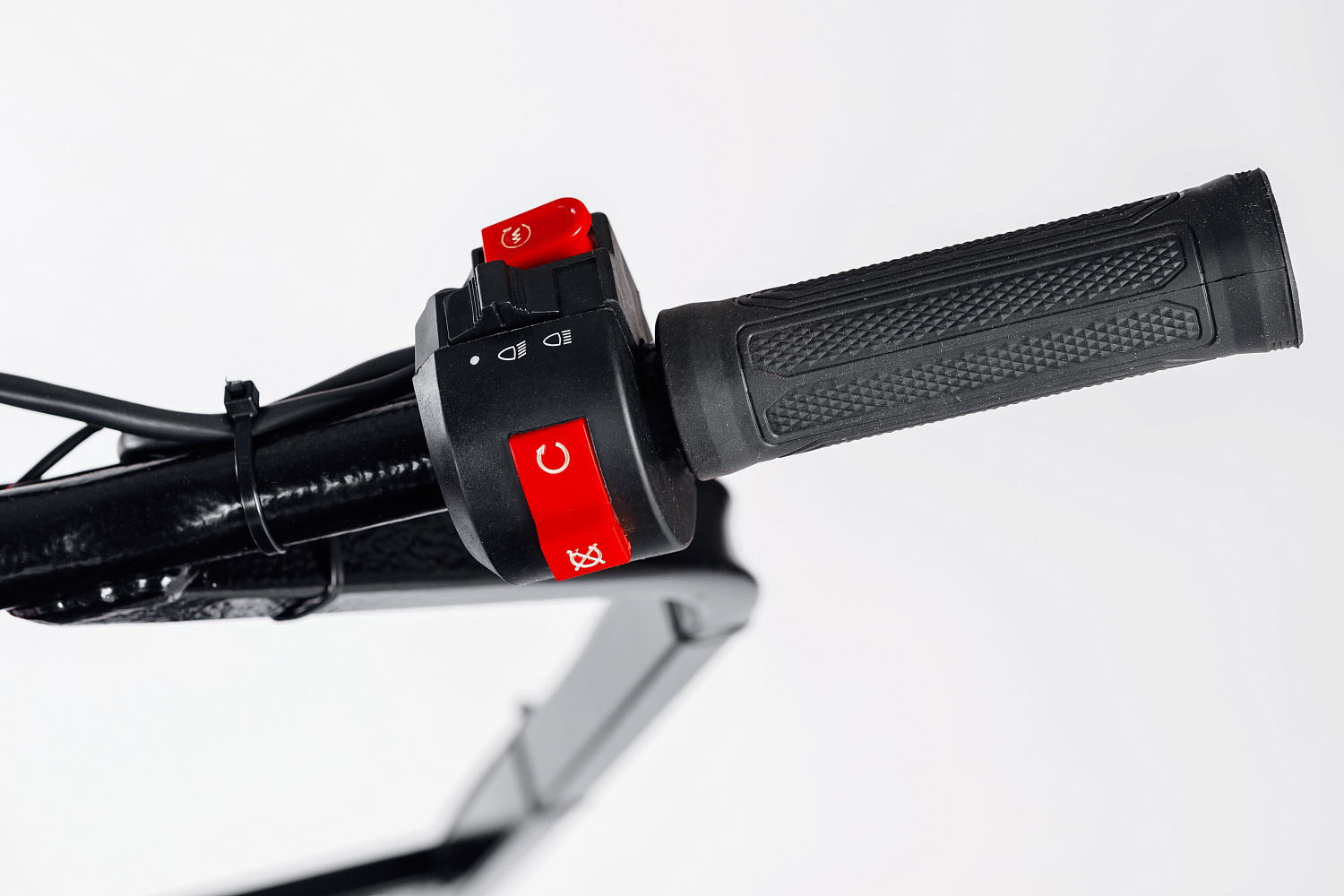 МОТОБУКСИРОВЩИК IKUDZO LONG 2.0 1700/500 EKR19 в Северодвинске