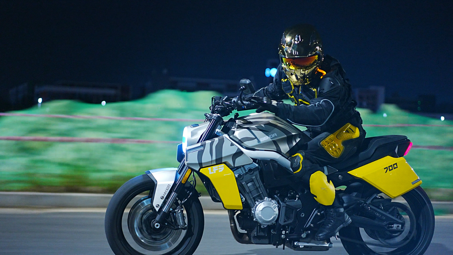 Мотоцикл Benda LFS 700 в Северодвинске