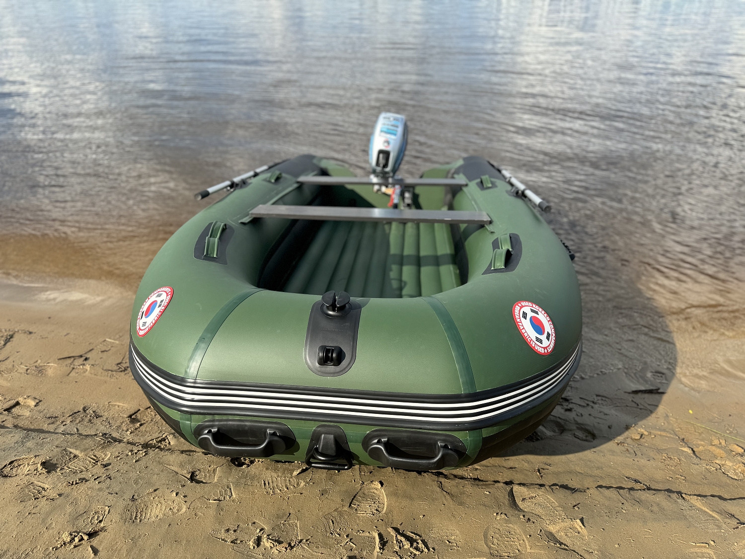 Лодка MISHIMO BIG FLOOR 380 в Северодвинске